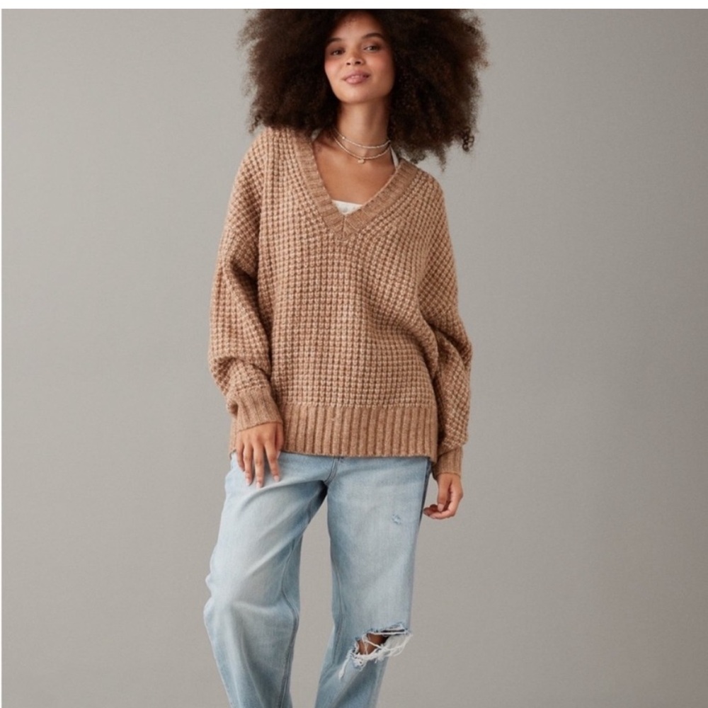 American‎ Eagle So Cozy Waffle V-Neck Sweater Tan Size Medium